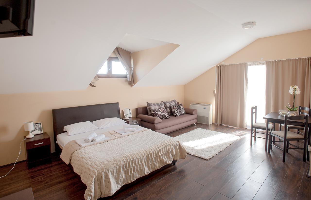 Apartament ดานิลอฟแกรด ภายนอก รูปภาพ